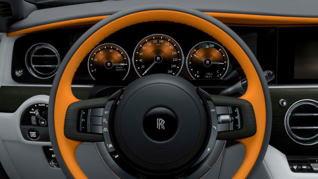 ROLLS-ROYCE GHOST PRISM: NADČASOVÝ ZPŮSOB SEBEVYJÁDŘENÍ