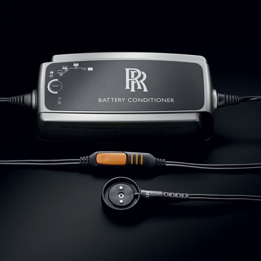 Automatická nabíječka baterií Rolls-Royce