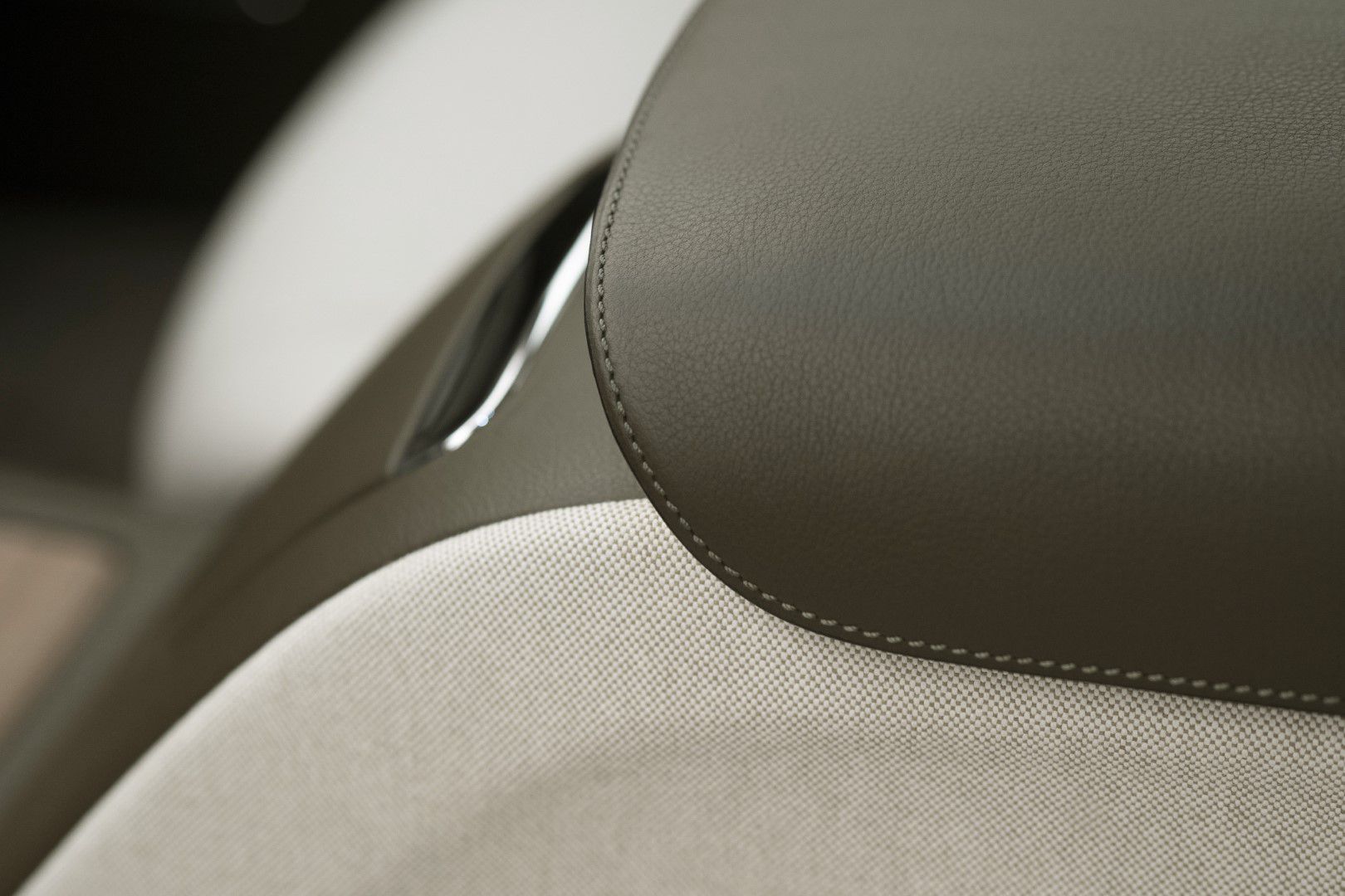 PHANTOM ORIBE: Zakázkový vůz ve spolupráci s Hermès