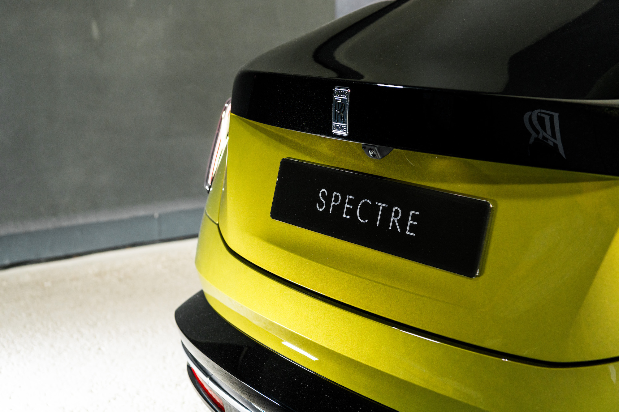 Premiéra modelu Spectre v České republice: Rolls-Royce Motor Cars Prague slaví historický milník