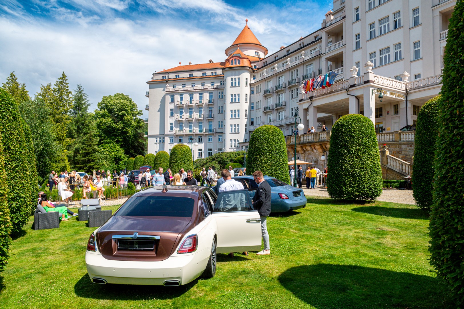 Karlovy Vary už poosmé rozzářila festivalová atmosféra s vášní Spirit of Ecstasy