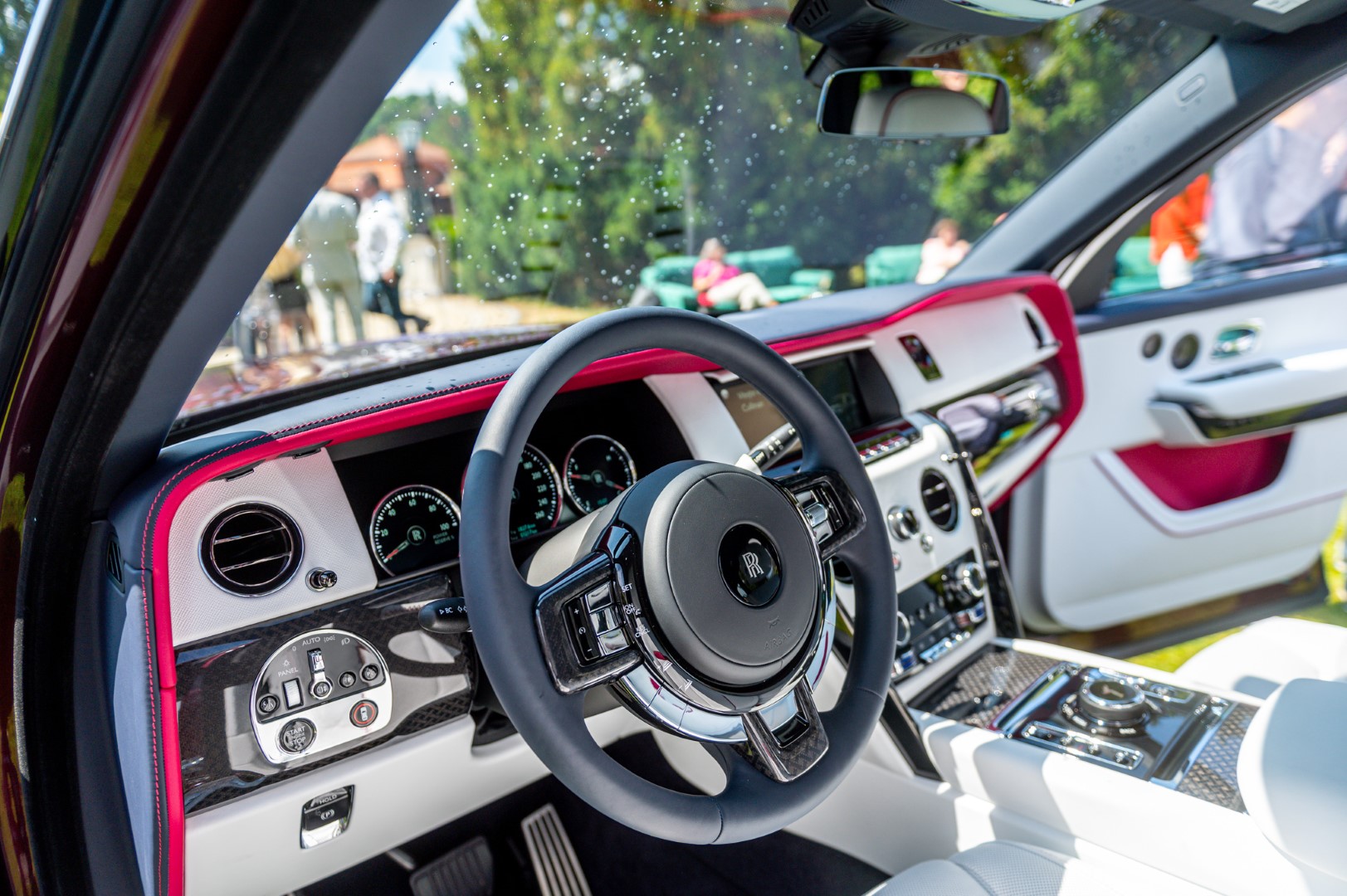 Karlovy Vary už poosmé rozzářila festivalová atmosféra s vášní Spirit of Ecstasy