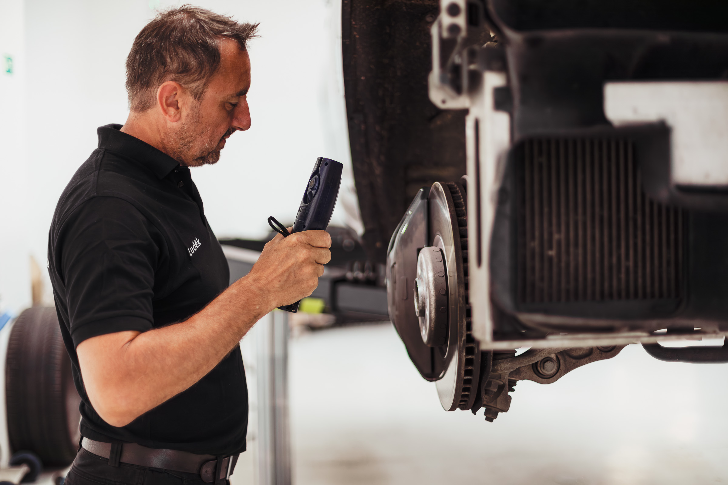 Neděláme nic v rychlosti, naše péče musí být maximální, říká mechanik Luděk Svoboda