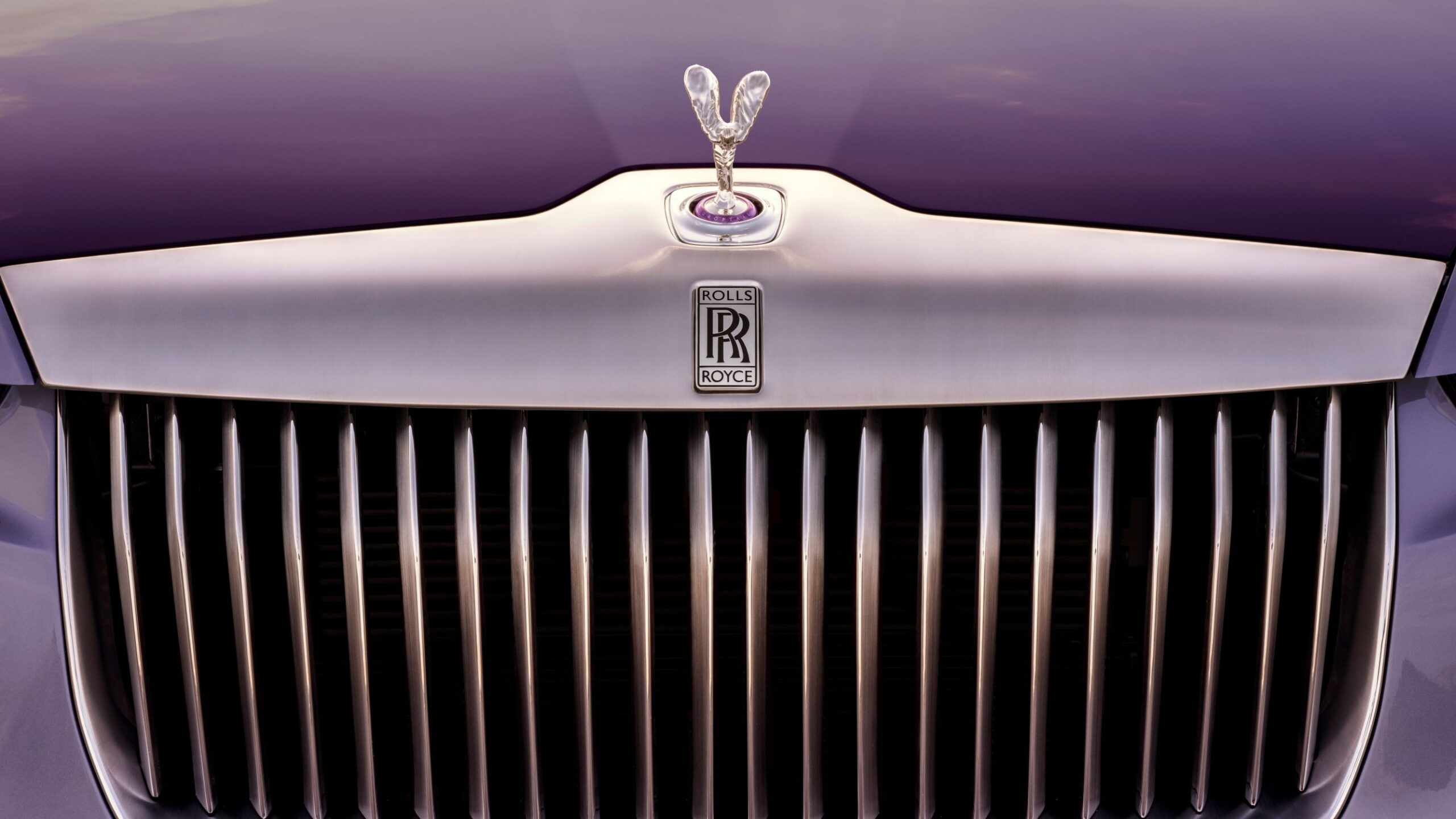 Rolls-Royce představuje Droptail Amethyst: Vyjádření ušlechtilosti, čirosti a odolnosti