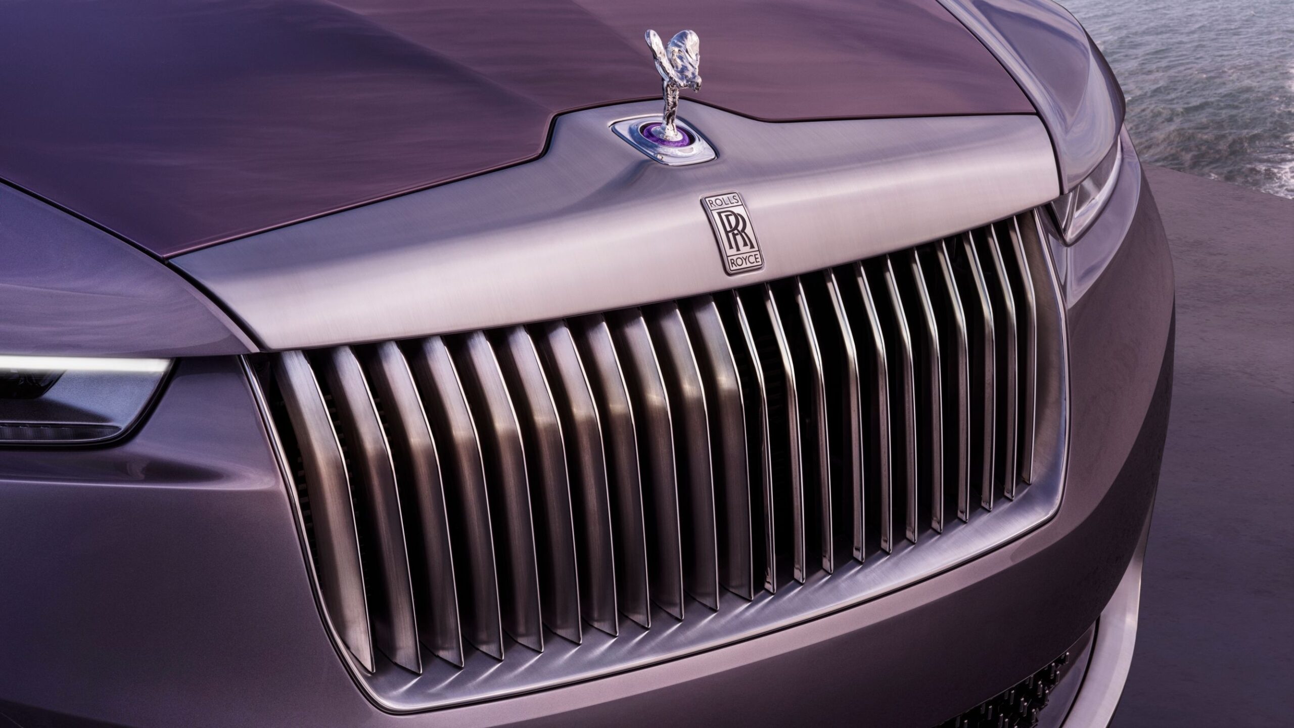 Rolls-Royce představuje Droptail Amethyst: Vyjádření ušlechtilosti, čirosti a odolnosti
